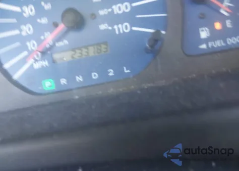 2001 Toyota Sienna Ce from USA, damaged, VIN 4T3ZF19C51U399333